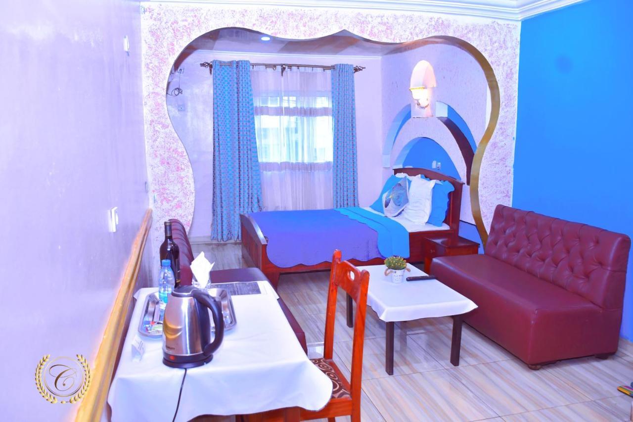 Tchang Hotel Restaurant Constellation מראה חיצוני תמונה
