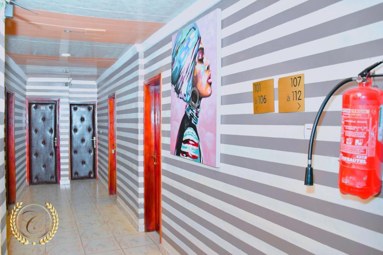 Tchang Hotel Restaurant Constellation מראה חיצוני תמונה