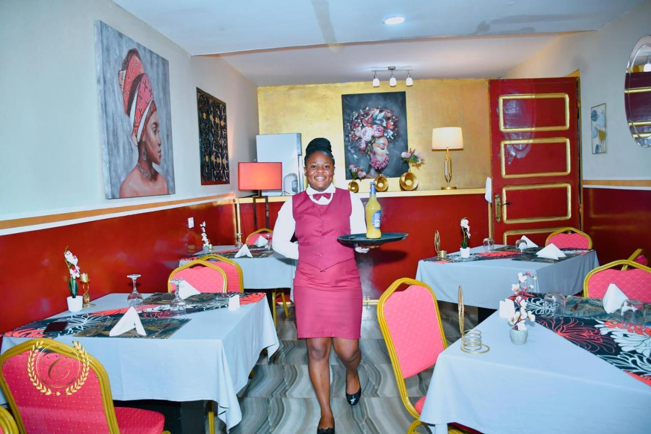 Tchang Hotel Restaurant Constellation מראה חיצוני תמונה
